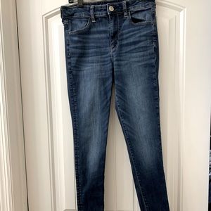 American Eagle Hi-Rise Jegging, size USA 6
